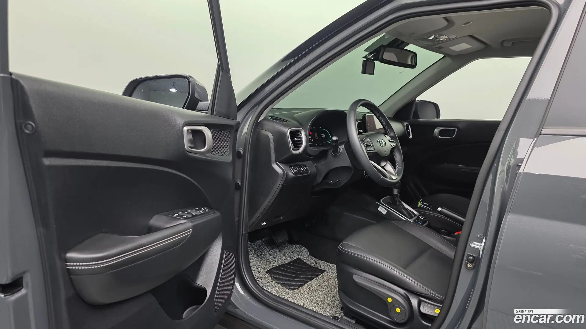 Hyundai Venue 1,6 Premium 2022