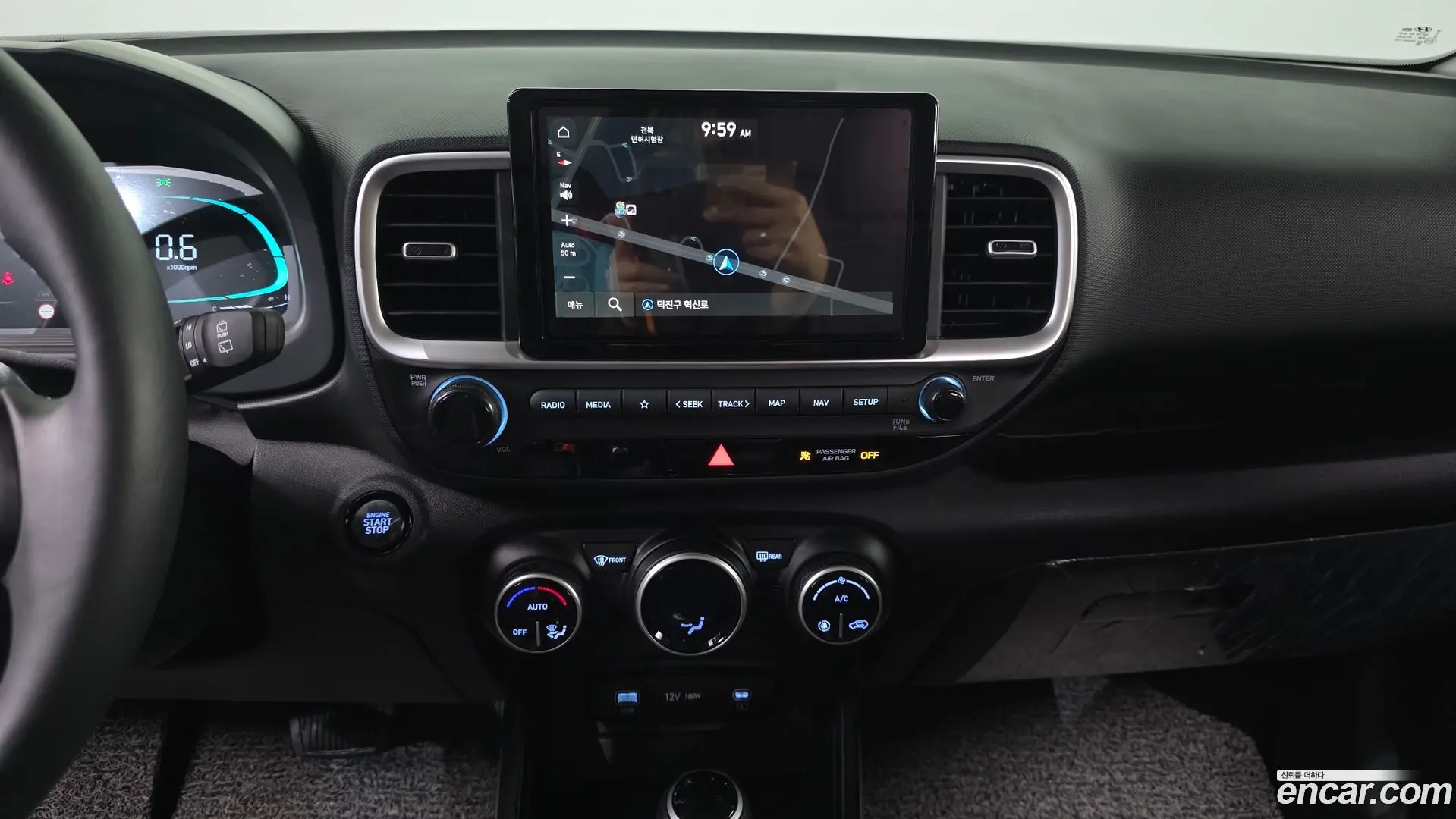 Hyundai Venue 1,6 Premium 2022