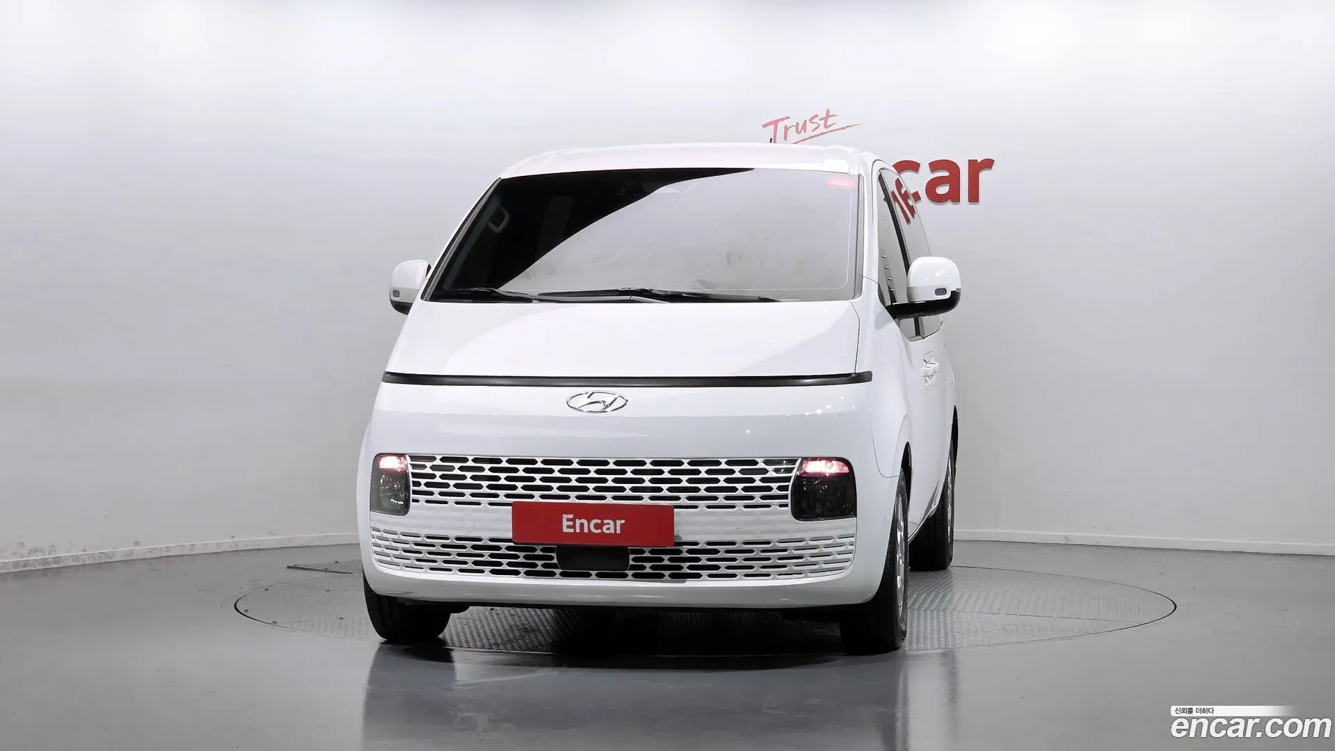 Hyundai Staria Cargo 5-Seater 2022