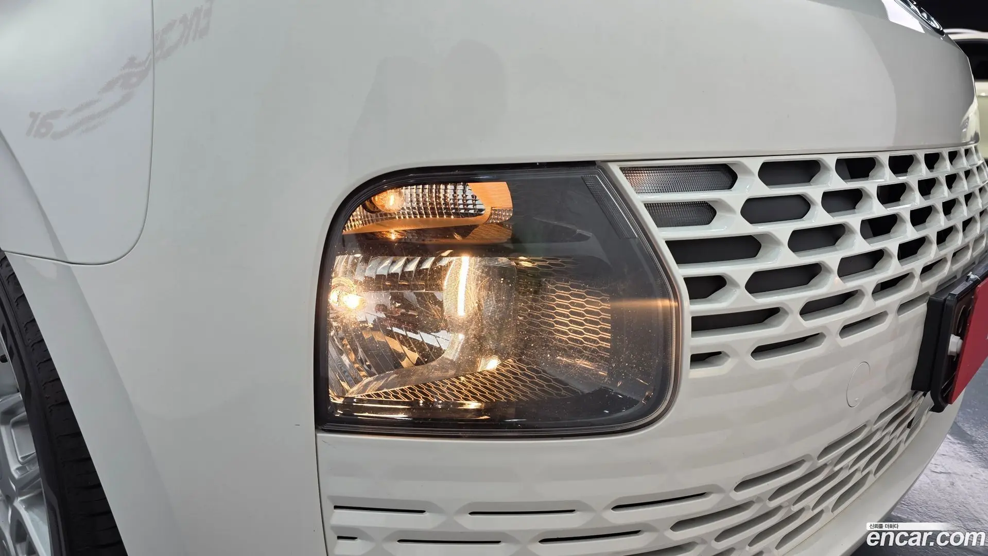 Hyundai Staria Cargo 5-Seater 2022
