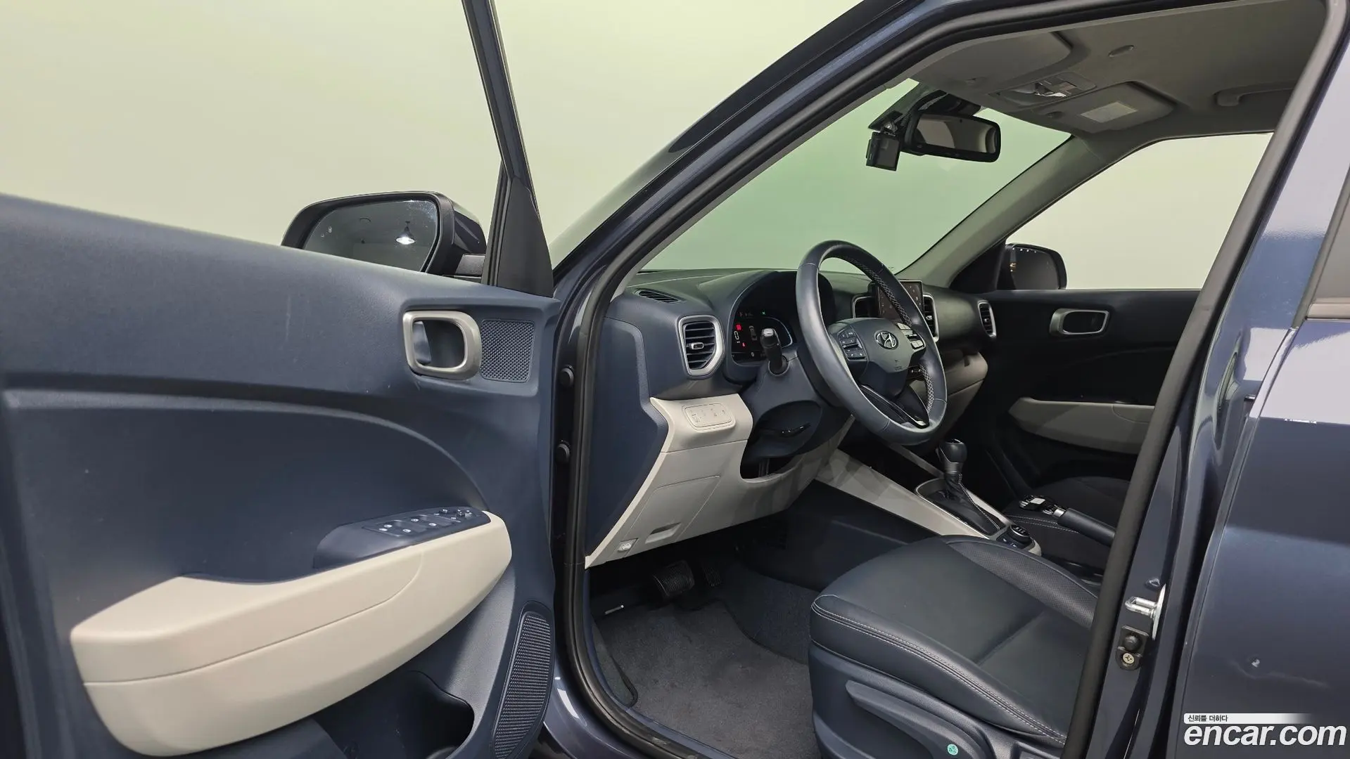 Hyundai Venue 1,6 Premium 2022