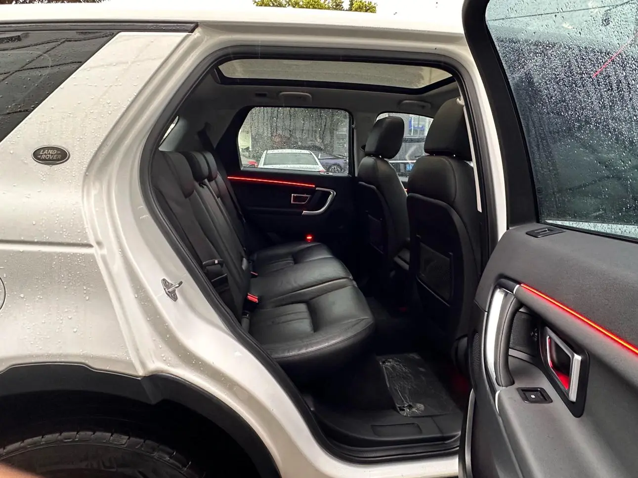 Land Rover Discovery Sport 2019 240PS SE China VI