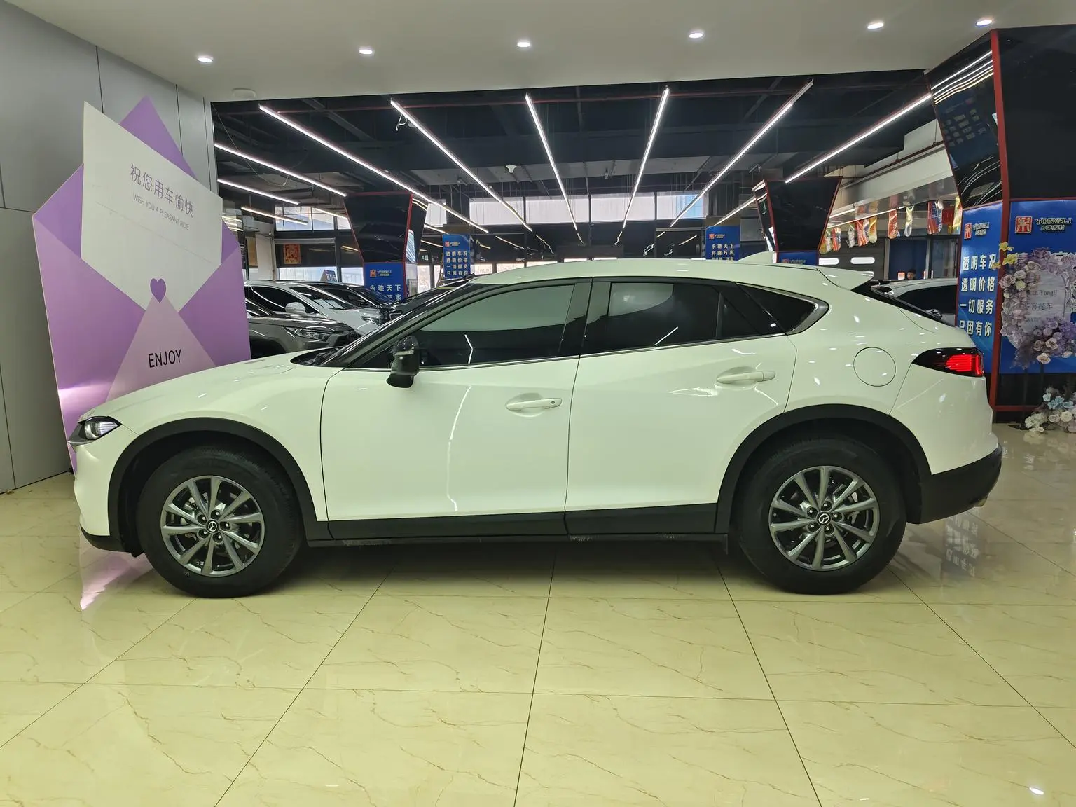 Mazda CX-4 2021 2.0L 2WD Blue Sky