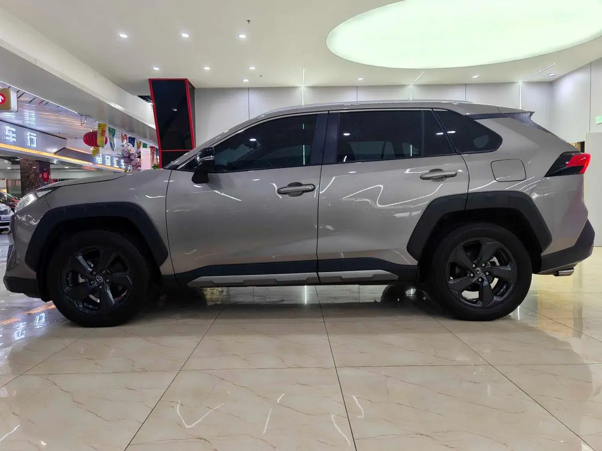 Toyota RAV4 RAV4 2020 2.0L CVT 4WD Fashion