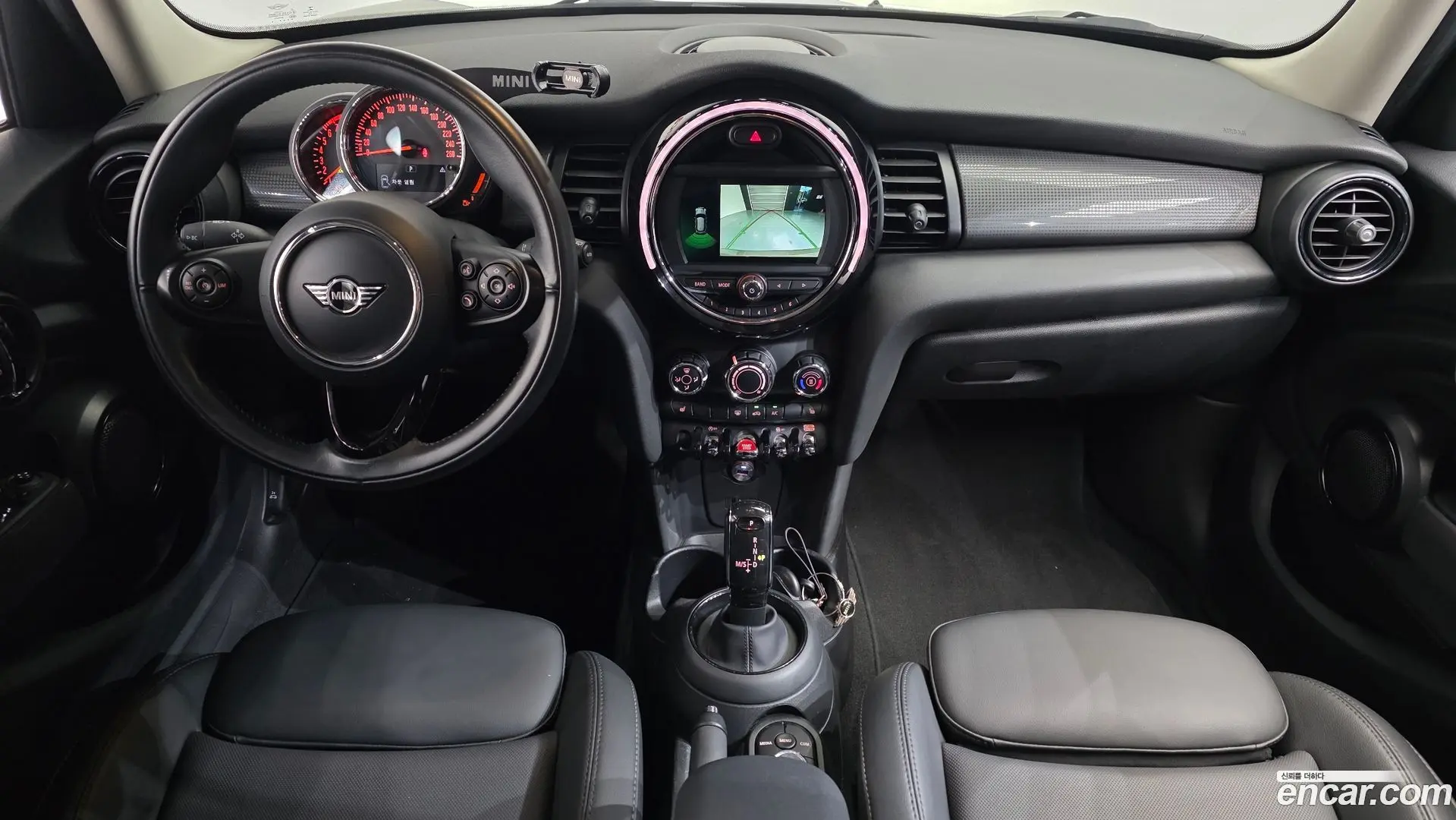 Mini Cooper 5Door Standard