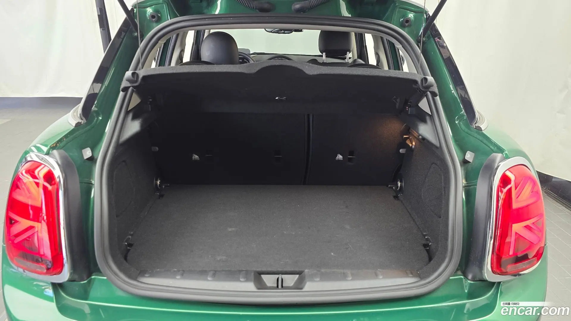Mini Cooper 5Door HIGH