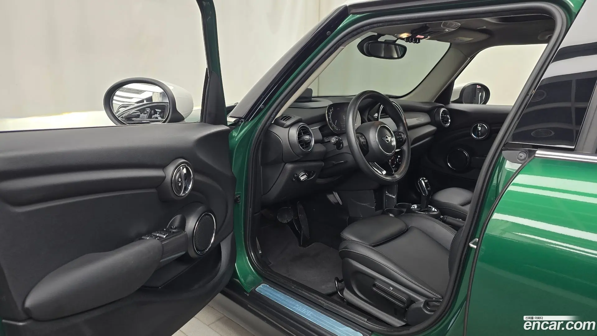 Mini Cooper 5Door HIGH