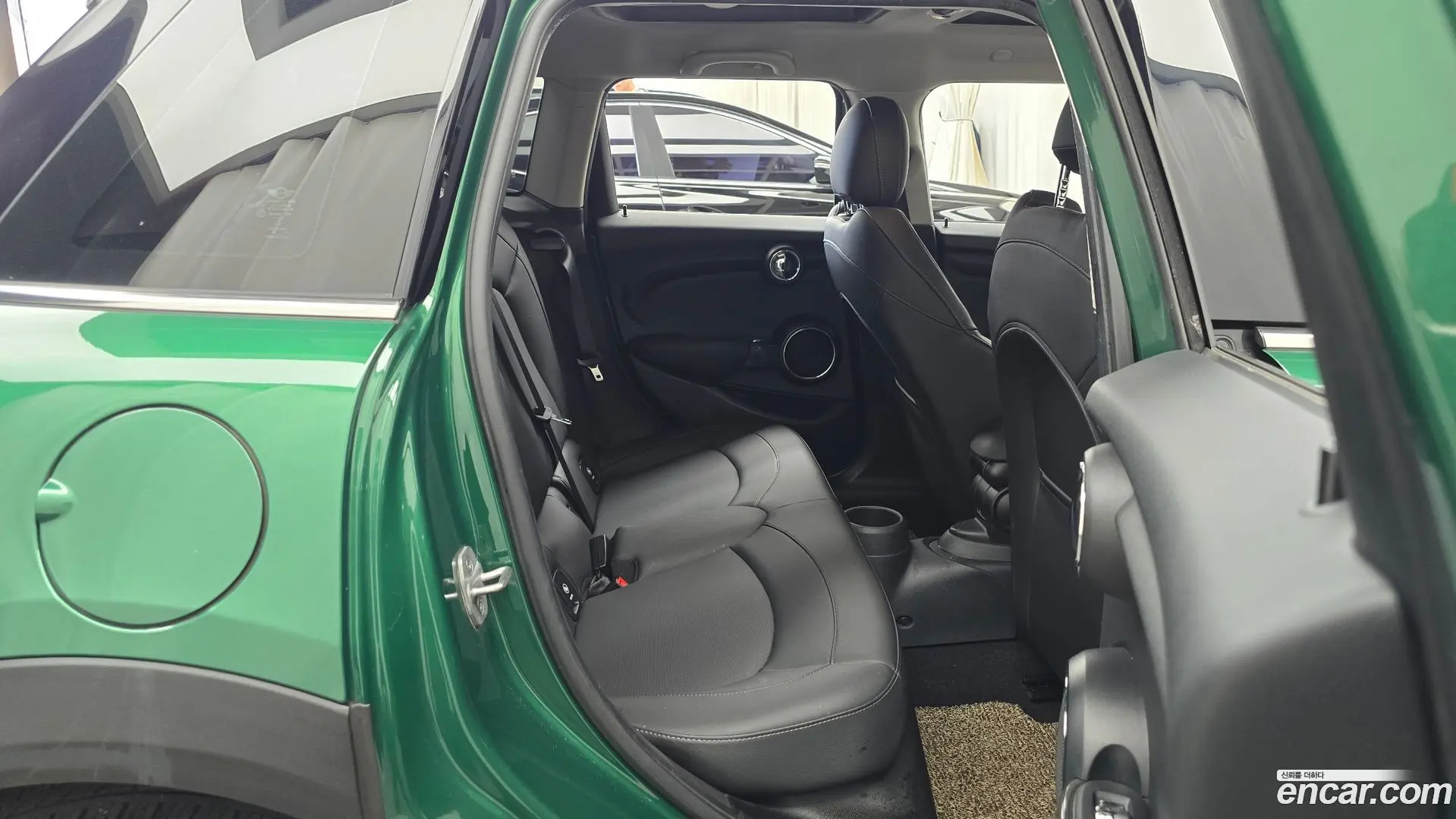 Mini Cooper 5Door HIGH