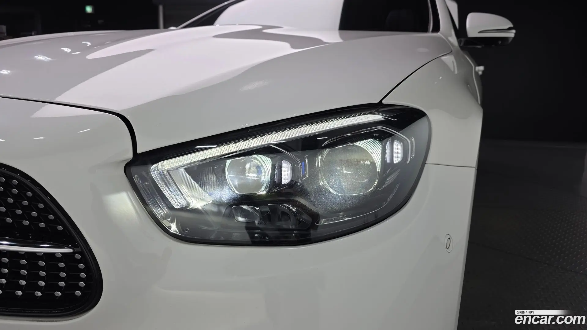 Mercedes-Benz E-Class E220d 4MATIC AMG Line