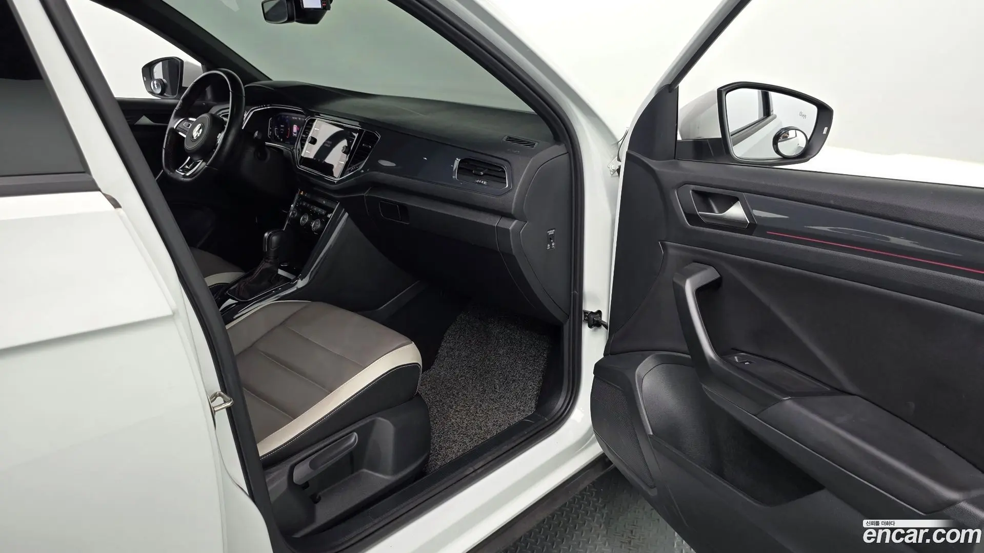 Volkswagen T-Roc 2.0 TDI Premium 2021