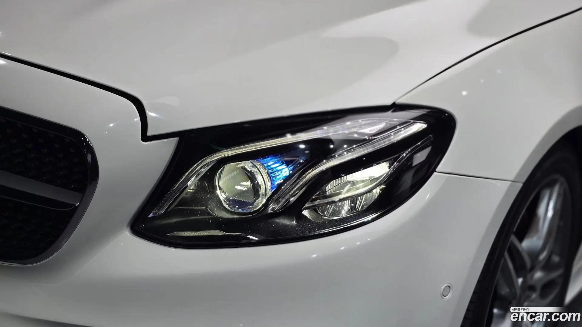 Mercedes-Benz E-Class E220d Cabriolet