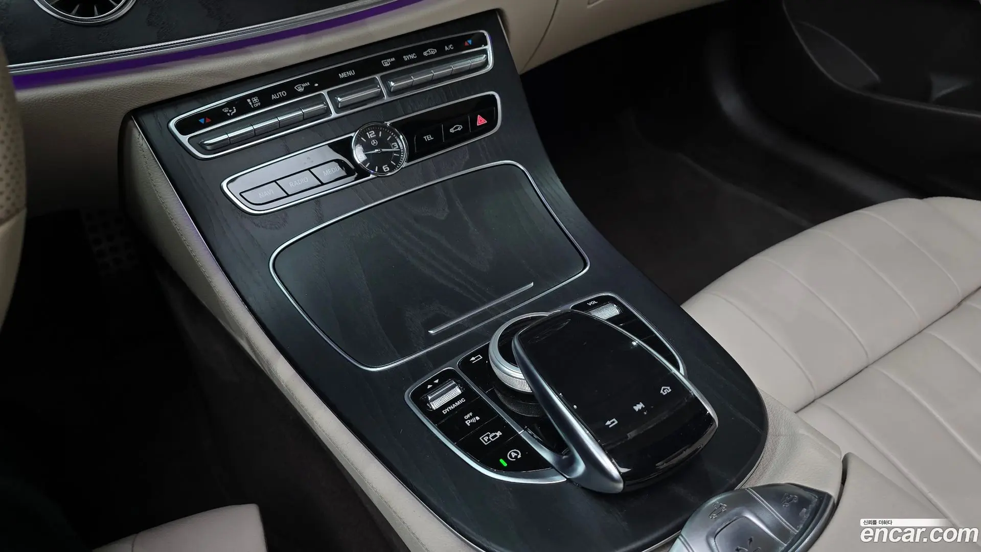 Mercedes-Benz E-Class E220d Cabriolet