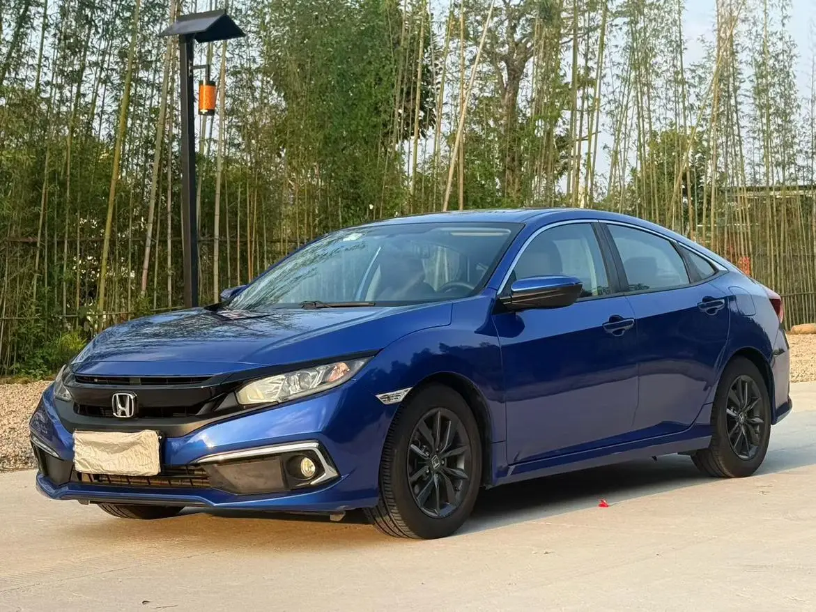 Honda Civic 2019 220TURBO CVT Dynamic Dynamic China VI