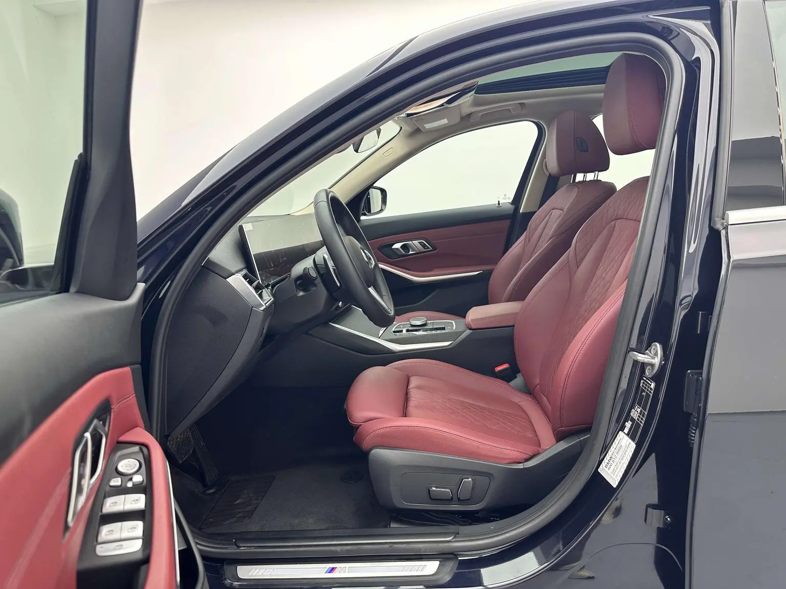 BMW 3 Series 2023 325i M Sport Package