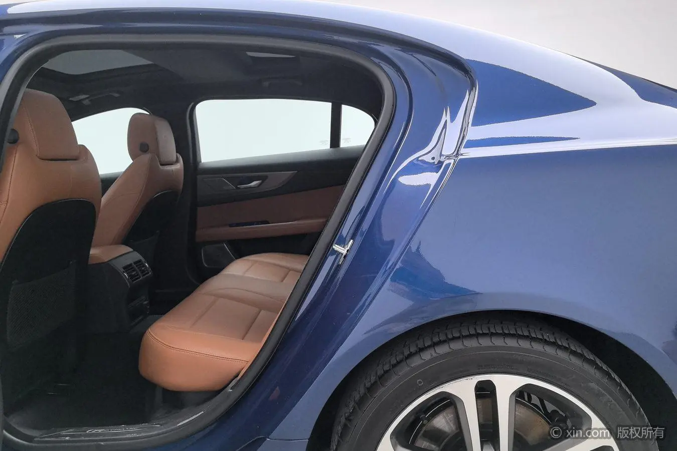 Jaguar XEL 2021 2.0T 250PS R-DYNAMIC S Progressive Sport