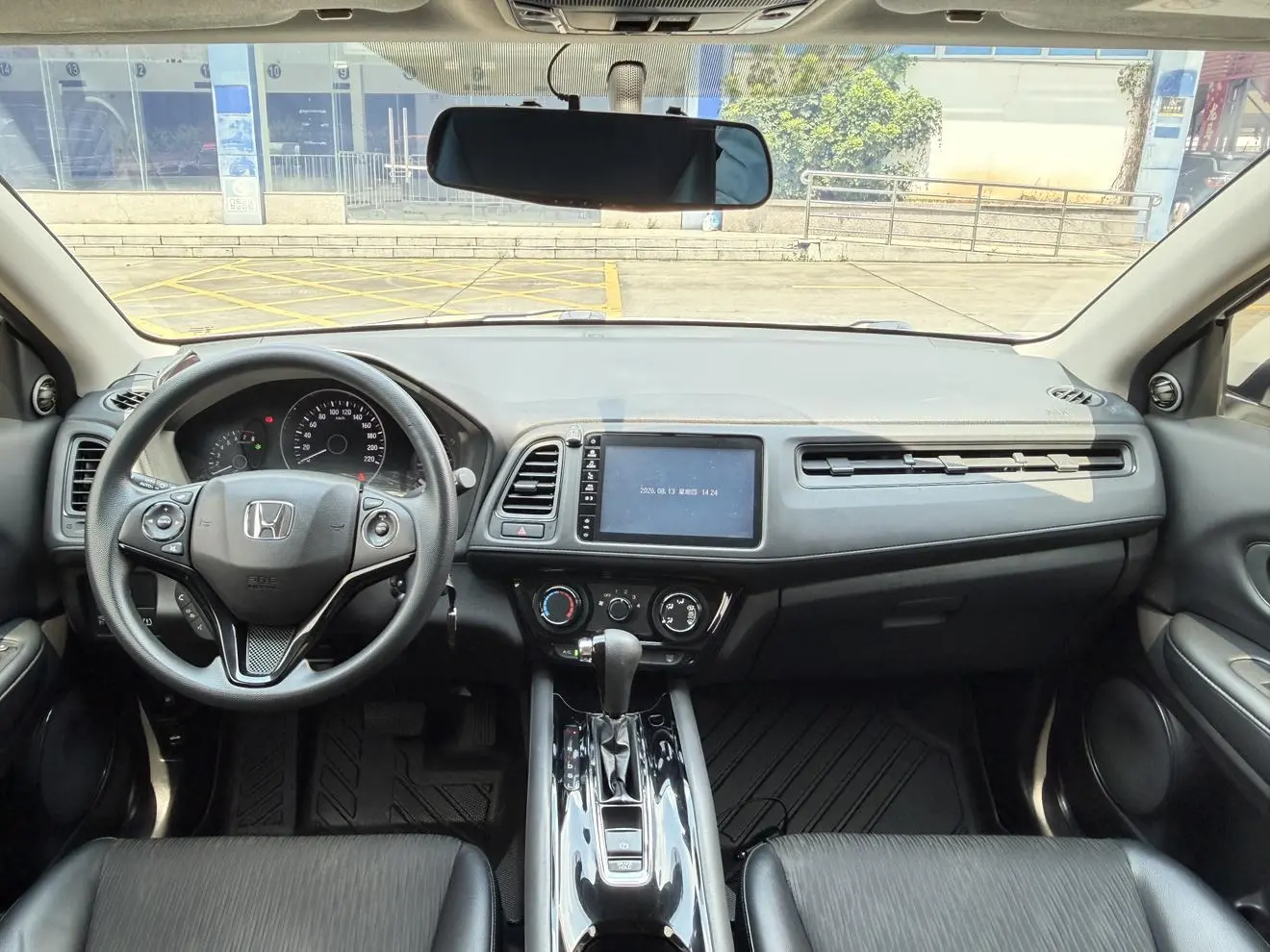 Honda Vezel 2020 1.5L CVT Pioneer