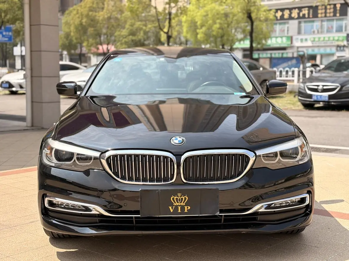 BMW 5 Series 2018 Facelift 530Li Leading Luxury Package