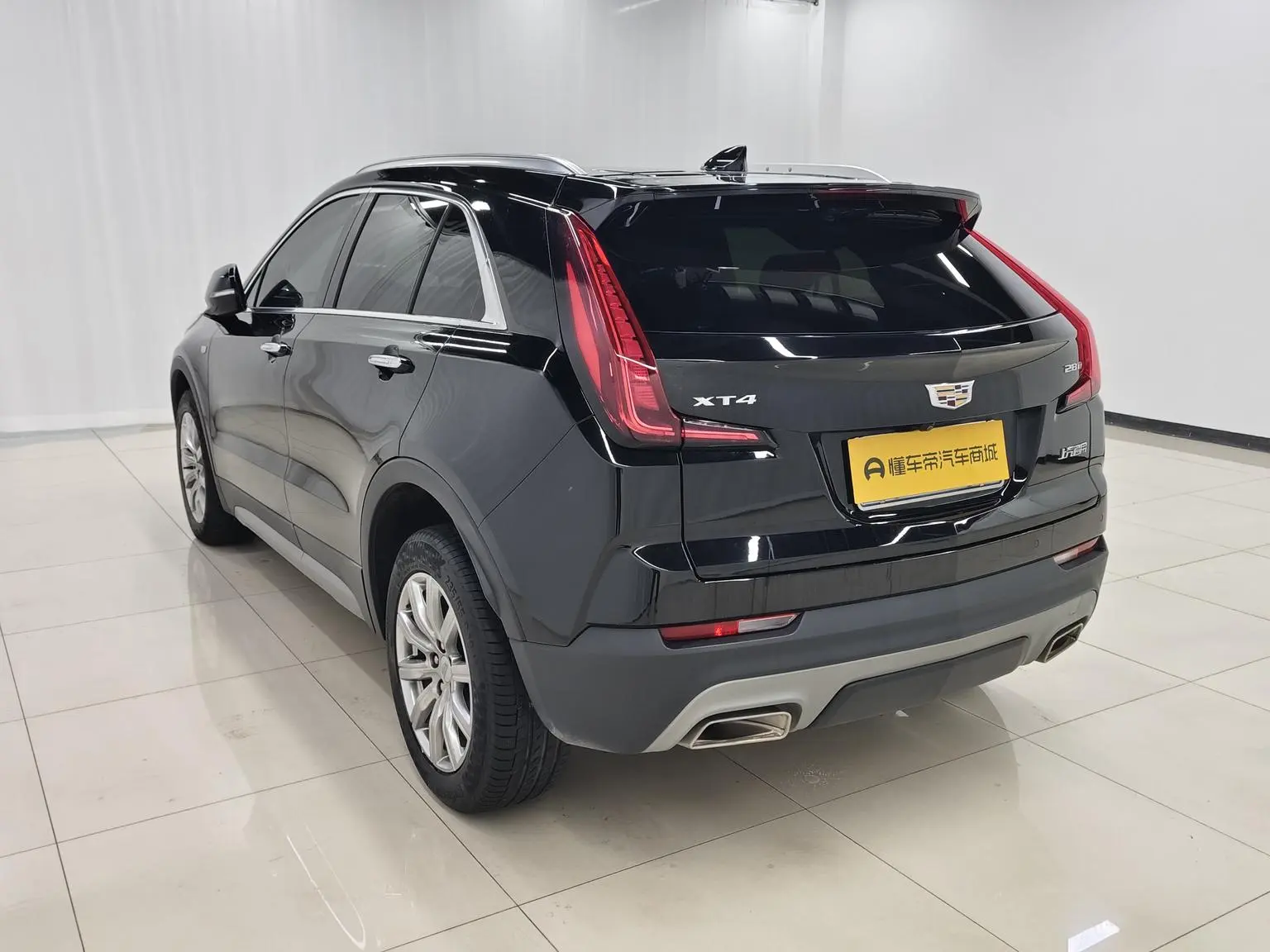 Cadillac XT4 2021 28T 2WD Luxury