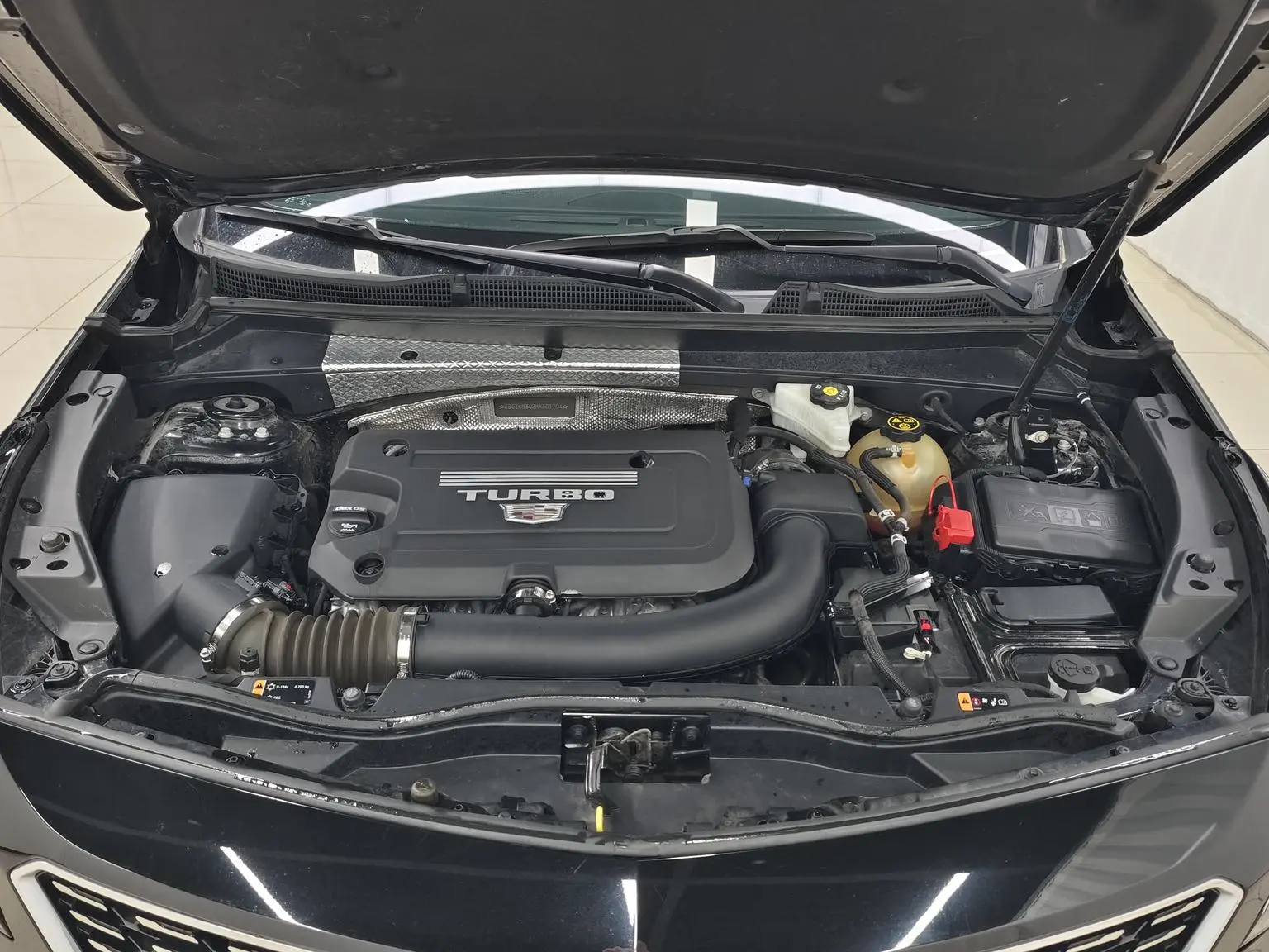 Cadillac XT4 2021 28T 2WD Luxury