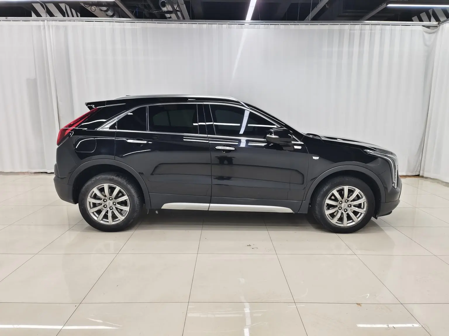 Cadillac XT4 2021 28T 2WD Luxury