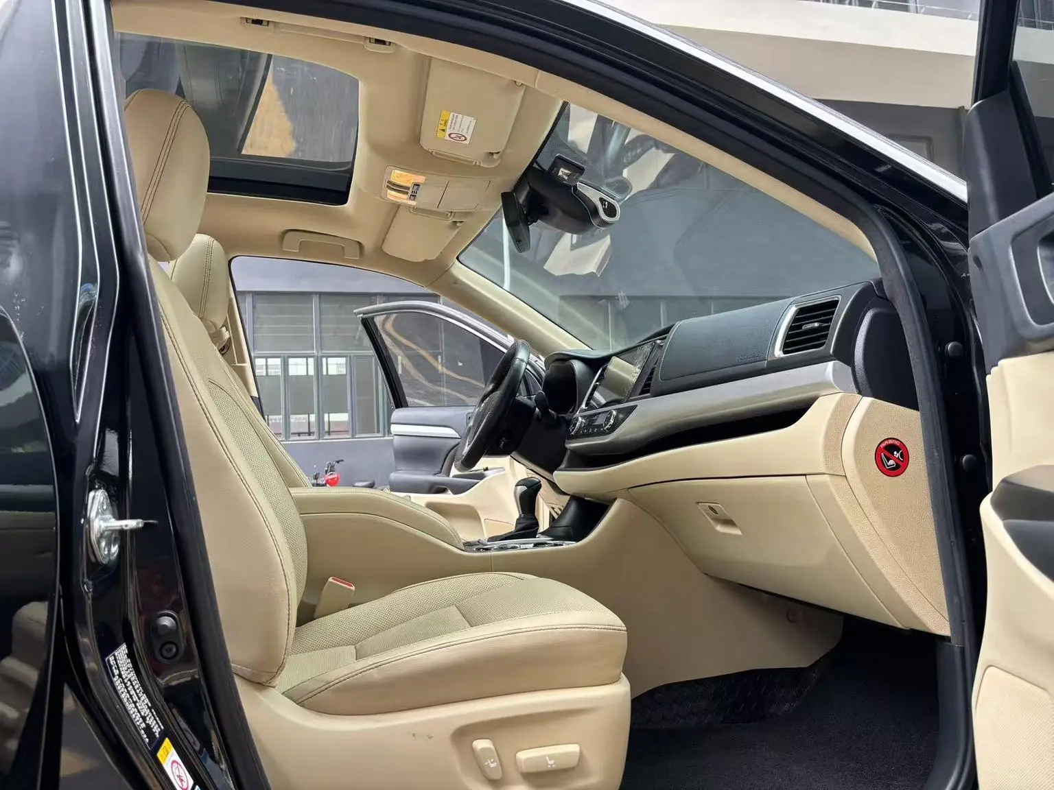 Toyota Highlander 2018 2.0T 4WD Luxury 7 seat China VI