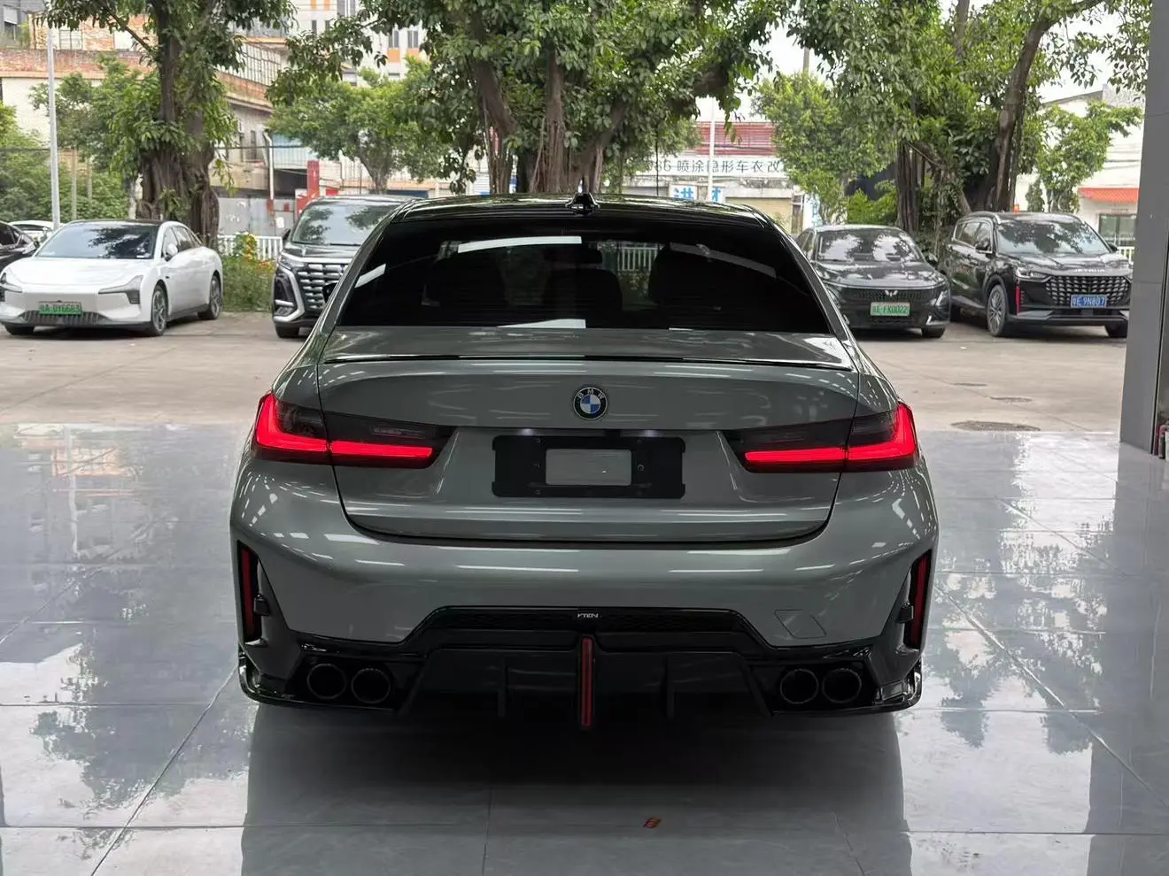 BMW 3 Series 2023 325Li M Sport Shadow Night Package