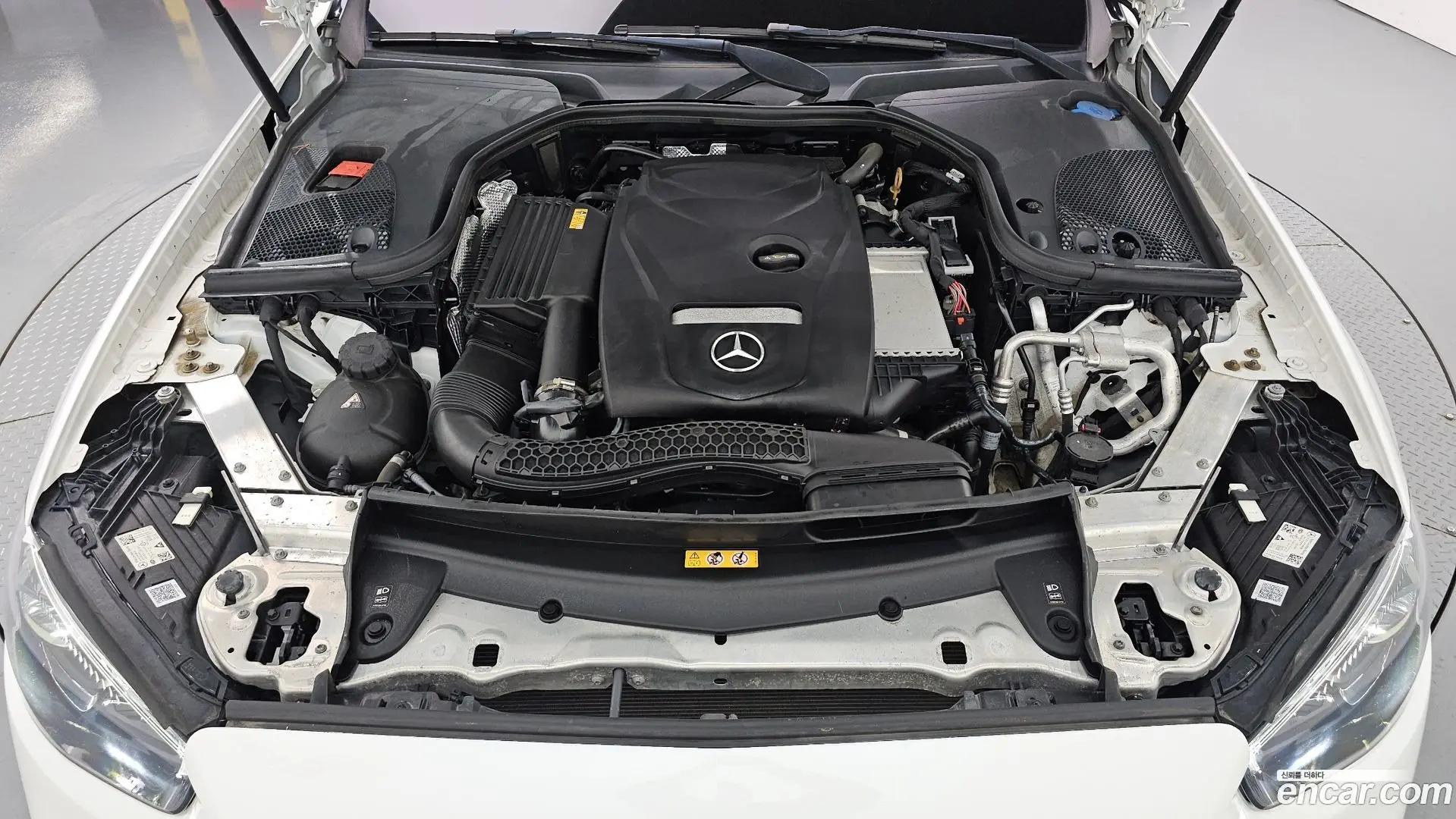 Mercedes-Benz E-Class E250 AMG Line