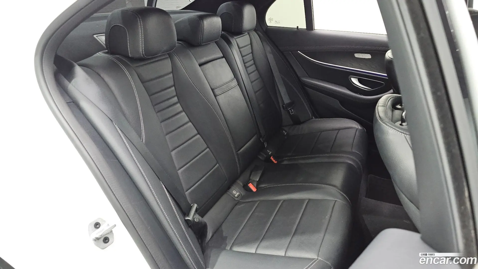 Mercedes-Benz E-Class E250 AMG Line