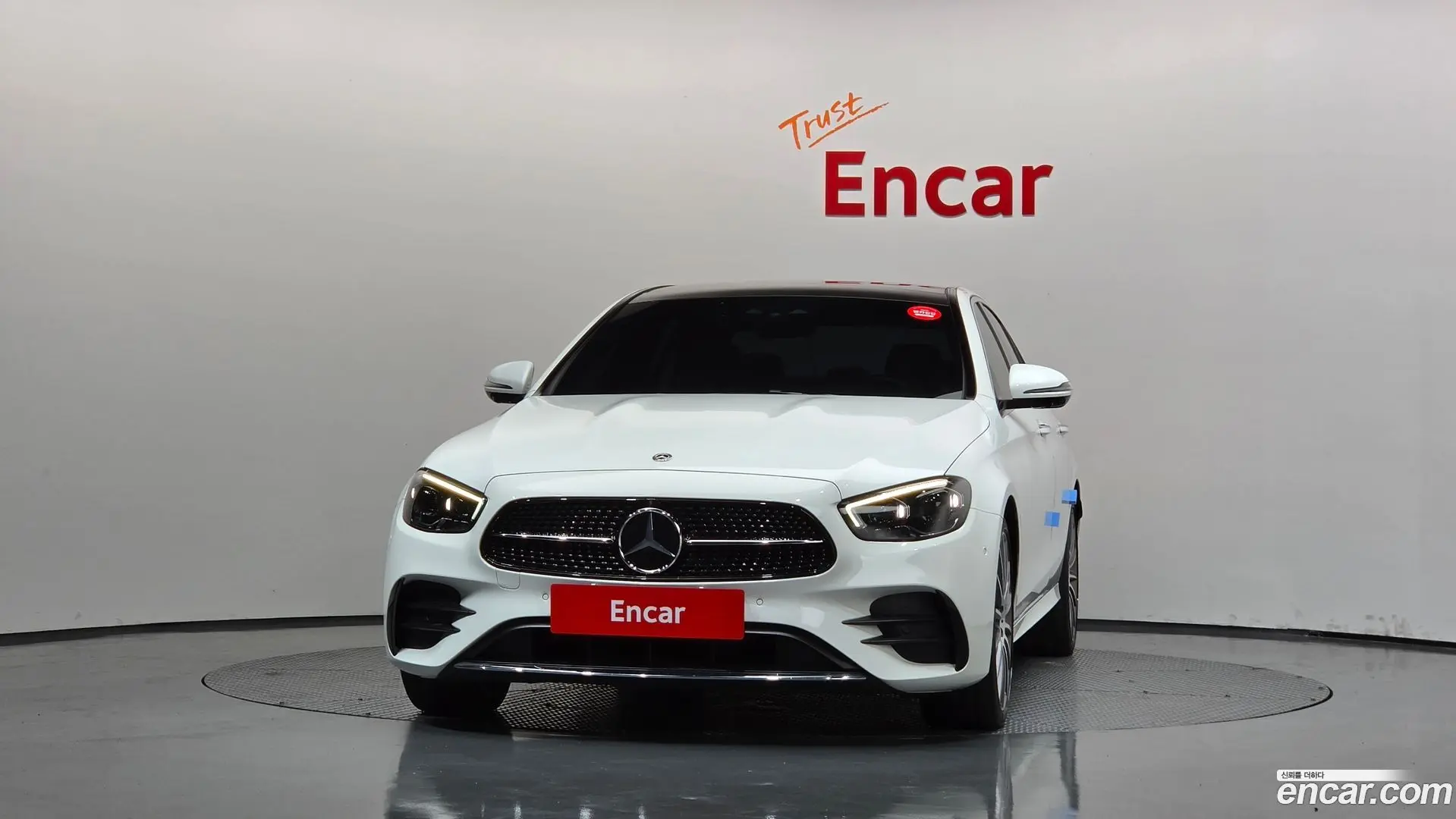 Mercedes-Benz E-Class E350 4MATIC AMG Line