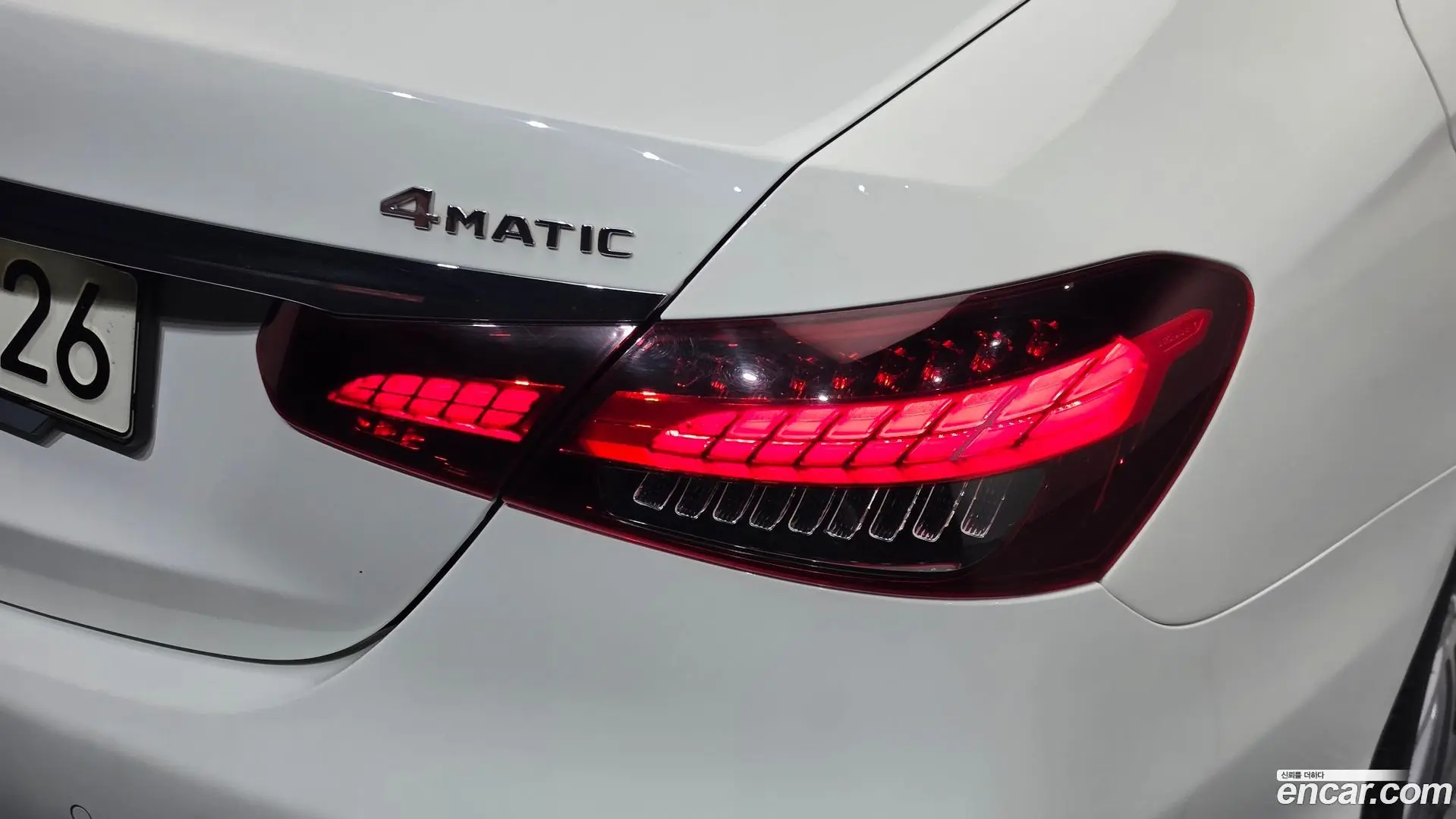 Mercedes-Benz E-Class E350 4MATIC AMG Line