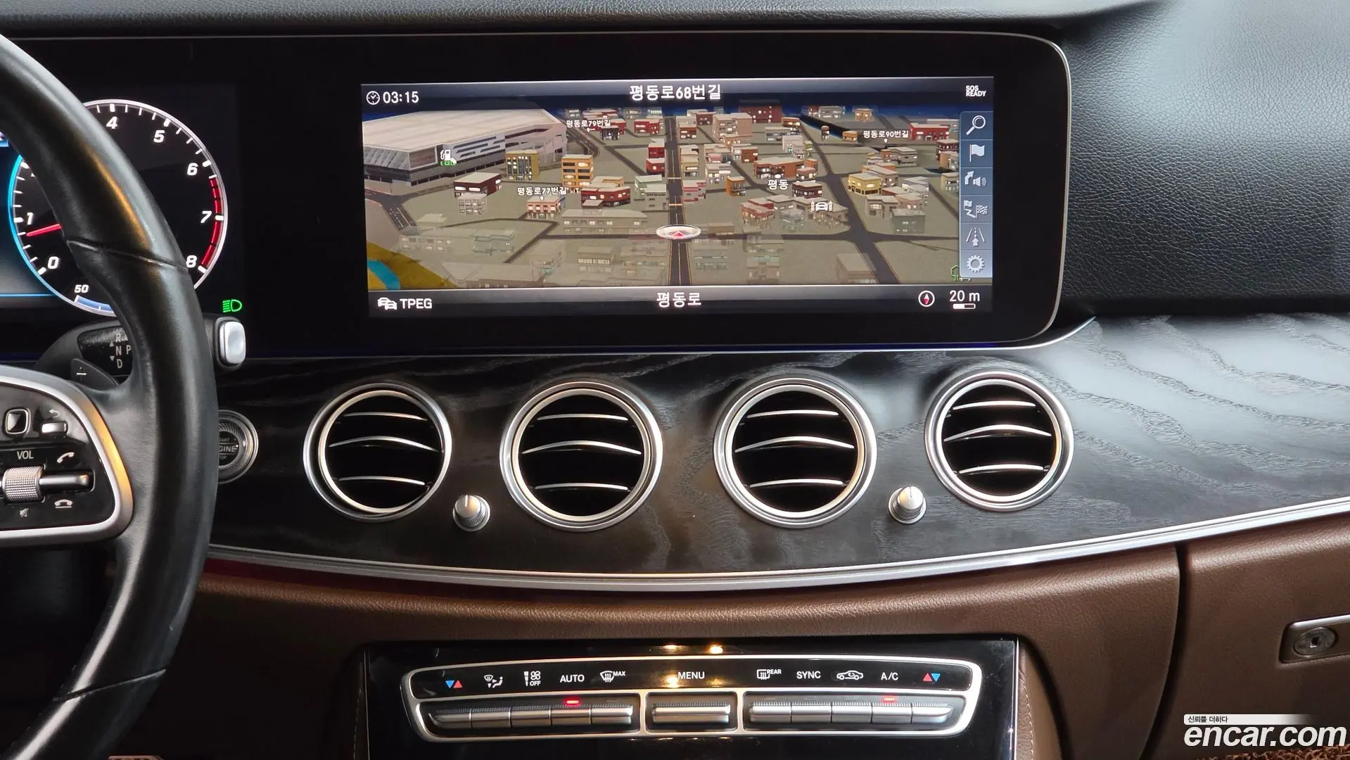 Mercedes-Benz E-Class E300 4MATIC Avnatgarde 2016