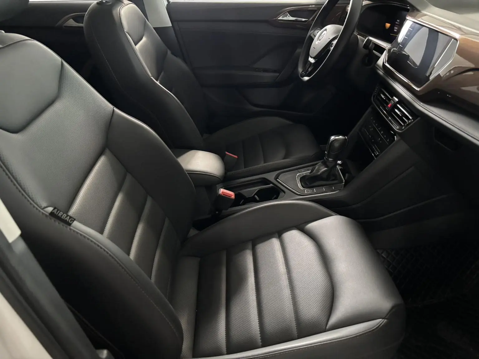 Volkswagen Tharu 2022 280TSI 2WD Luxury