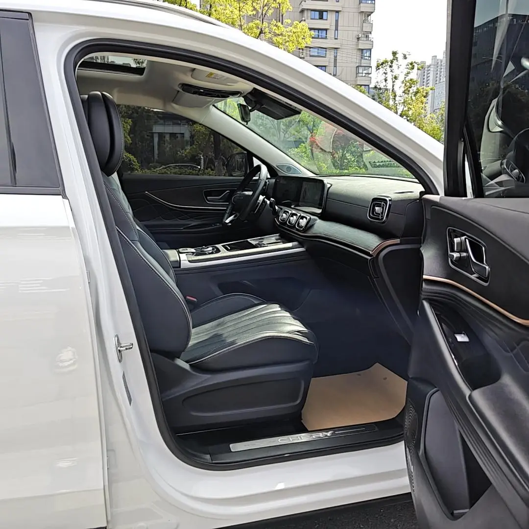 Chery Tiggo 9 2023 2.0T DCT 2WD Premium 5 seat