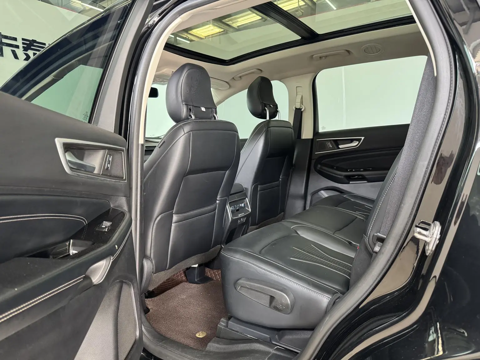Ford Edge 2021 PLUS EcoBoost 245 2WD Sharp Luxury 7 seat