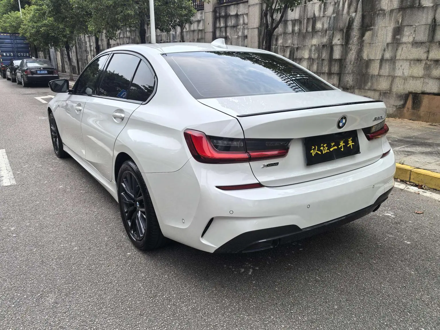 BMW 3 Series 2020 330Li xDrive M Sport Shadow Night Package