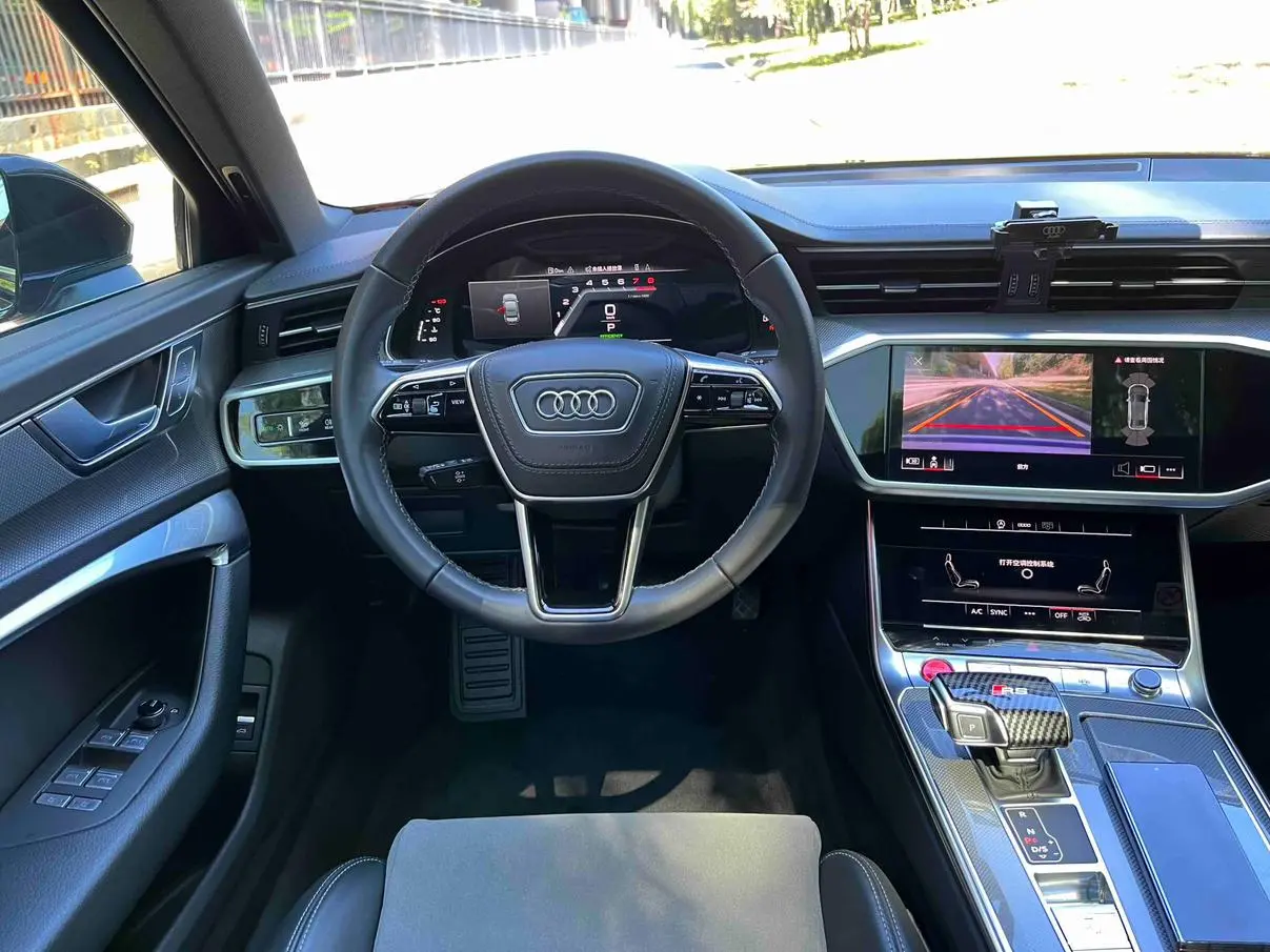 Audi A6L 2024 45 TFSI Select Dynamic