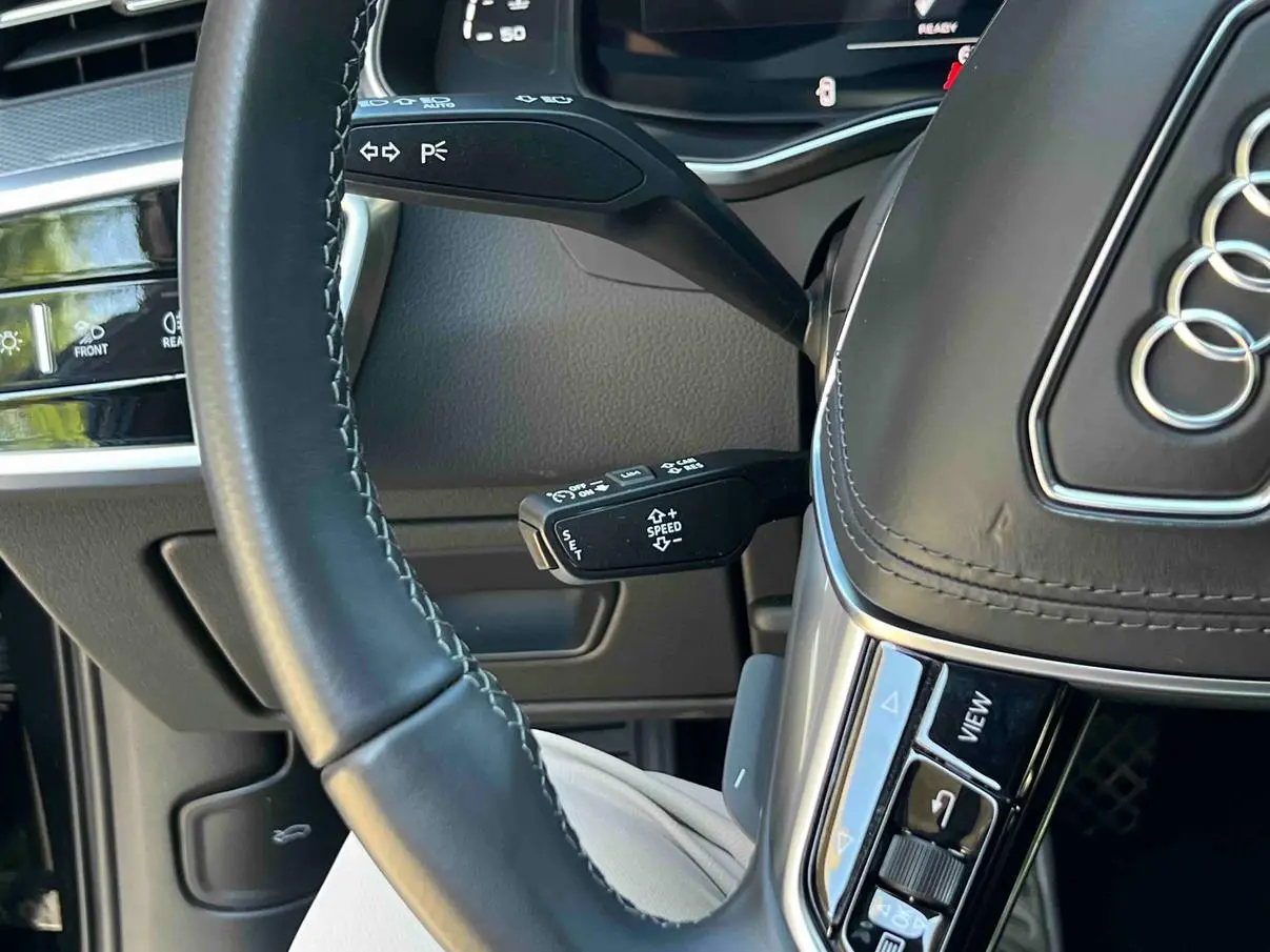 Audi A6L 2024 45 TFSI Select Dynamic