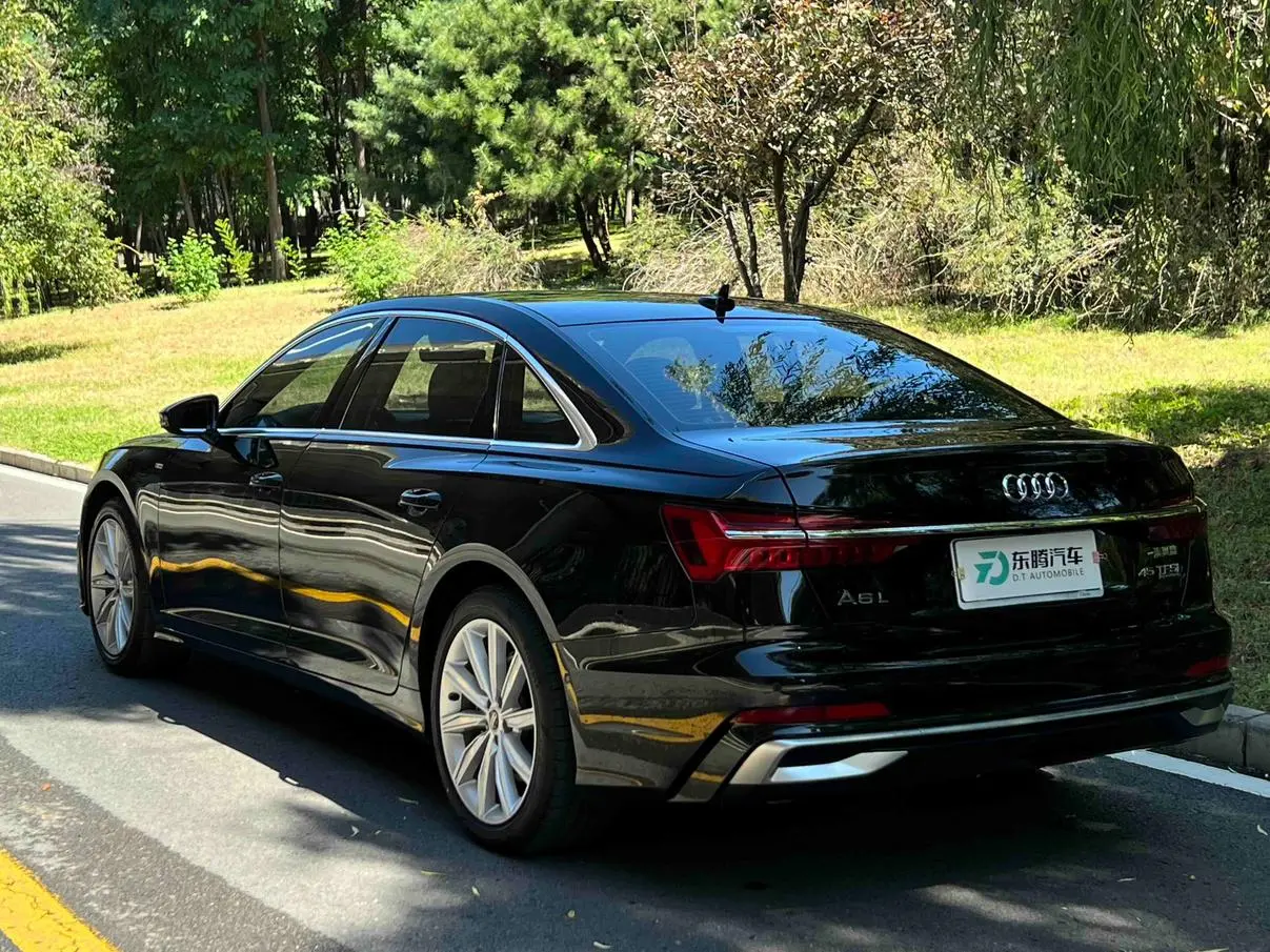 Audi A6L 2024 45 TFSI Select Dynamic