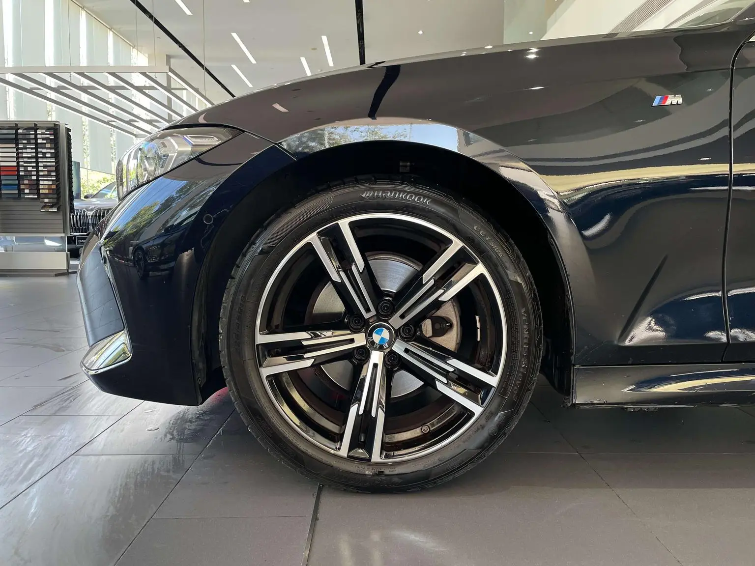 BMW 3 Series 2023 325i M Sport Package