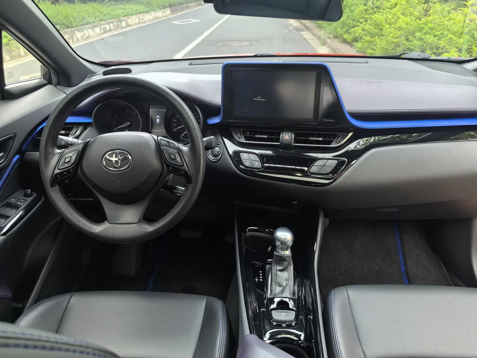 Toyota C-HR 2020 2.0L Luxury