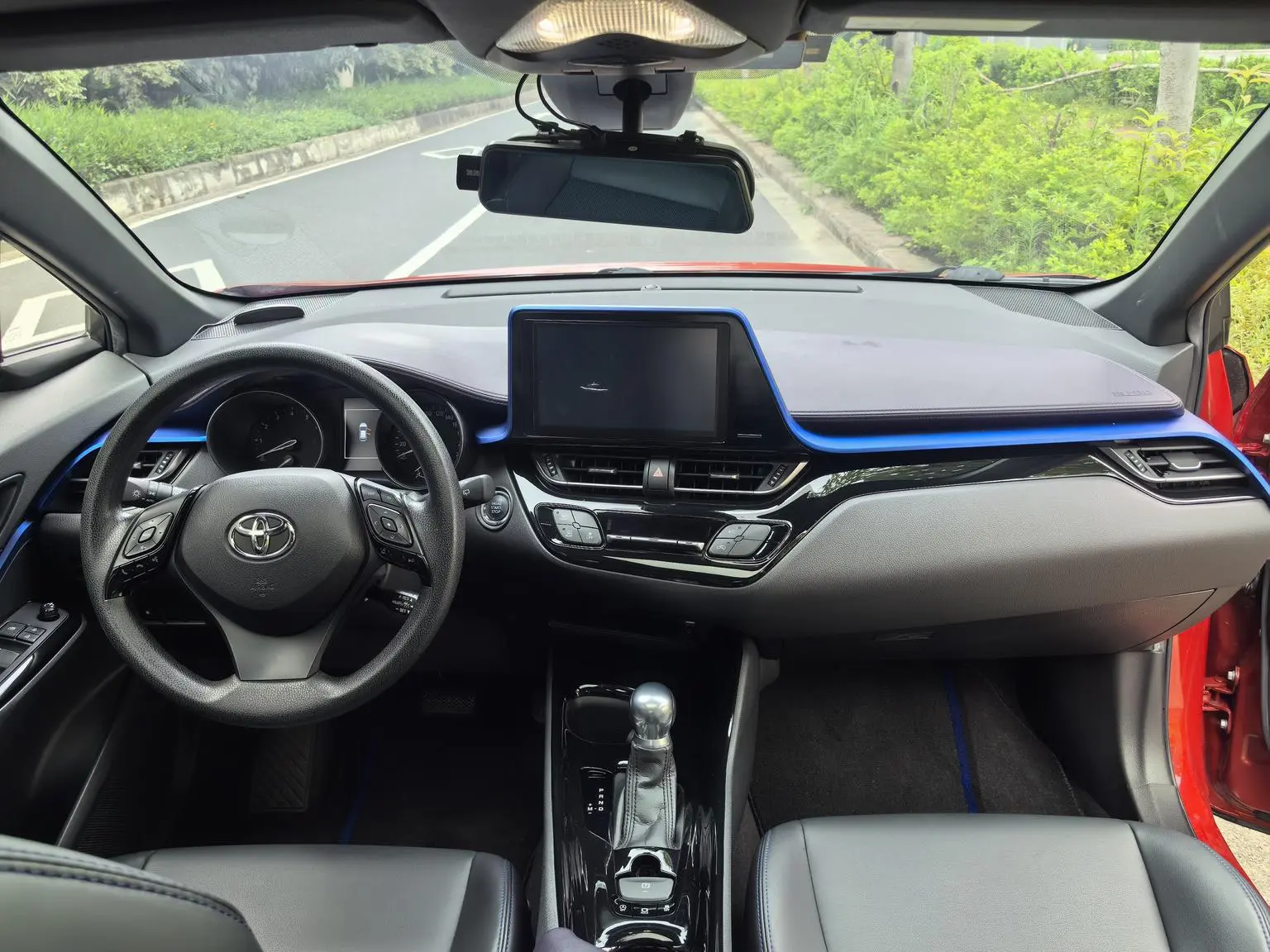 Toyota C-HR 2020 2.0L Luxury