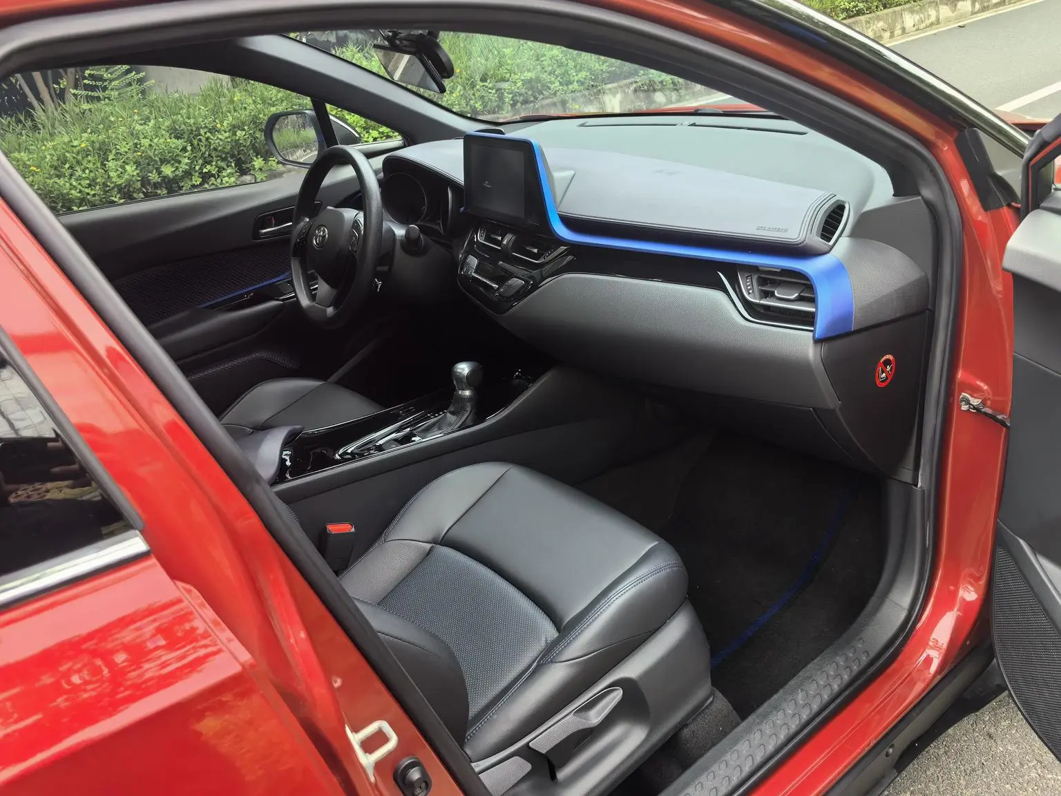 Toyota C-HR 2020 2.0L Luxury