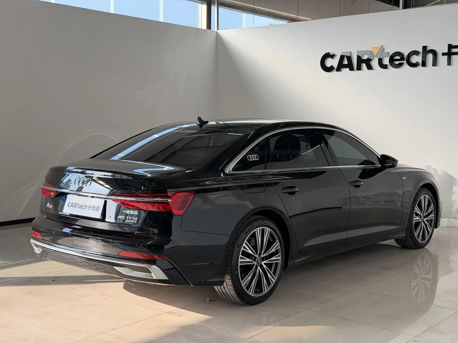 Audi A6L 2024 45 TFSI quattro Select Dynamic