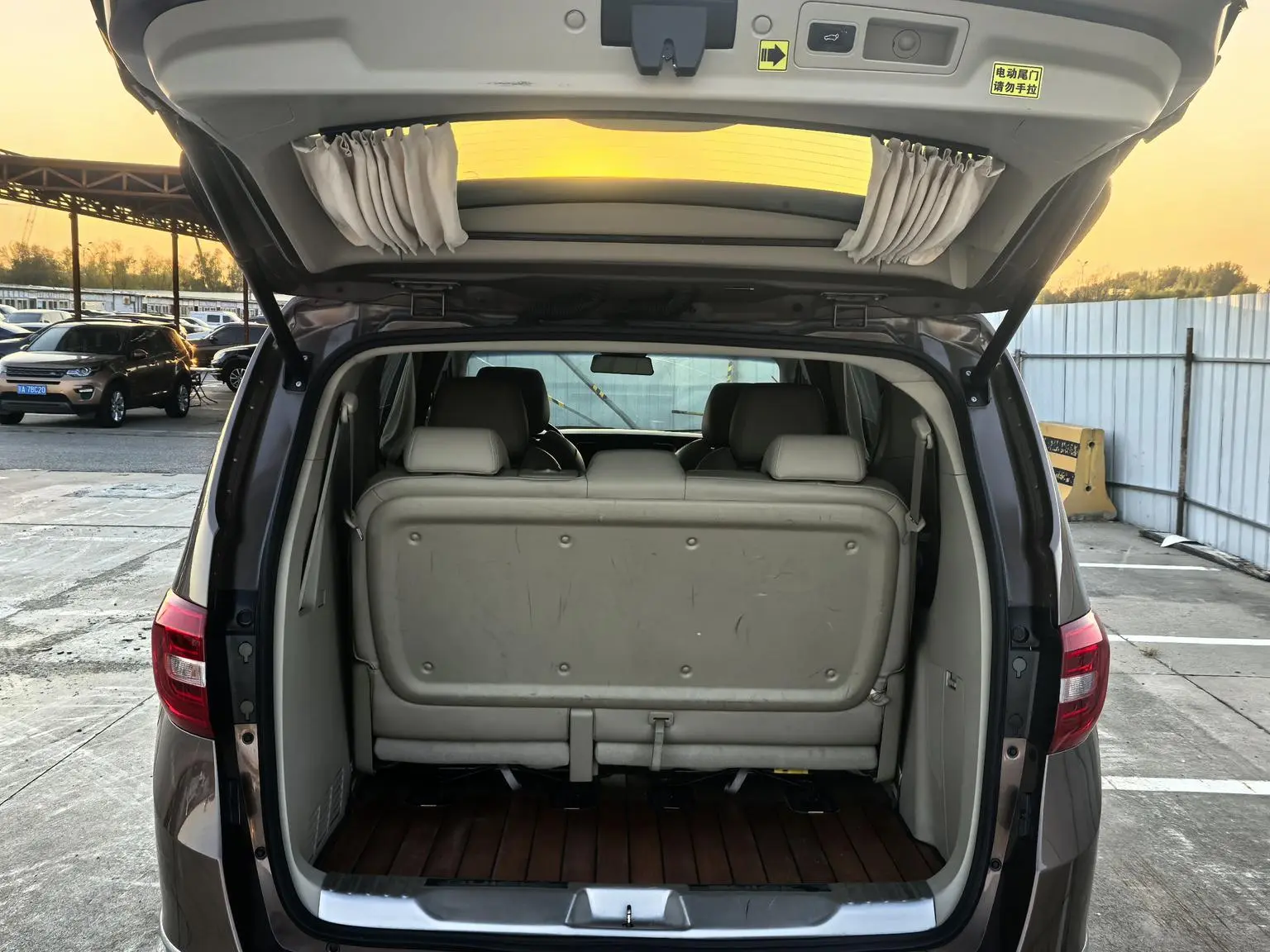 Buick GL8 2018 28T Luxury China VI