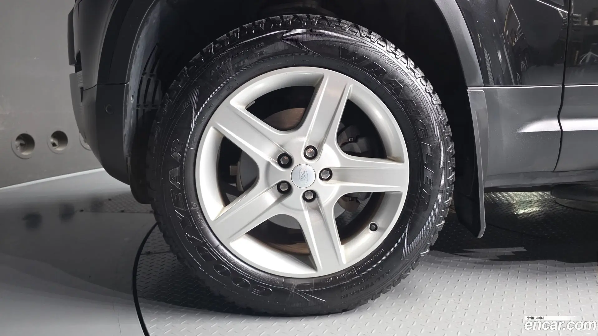 Land Rover Defender 110 D250 SE