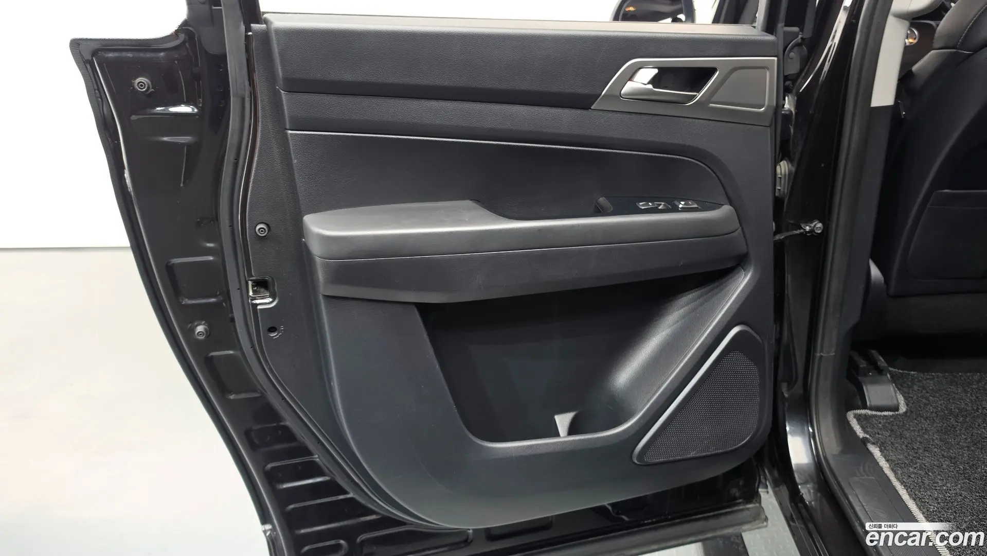 KG Mobility Rexton Diesel 2.2 4WD 2017