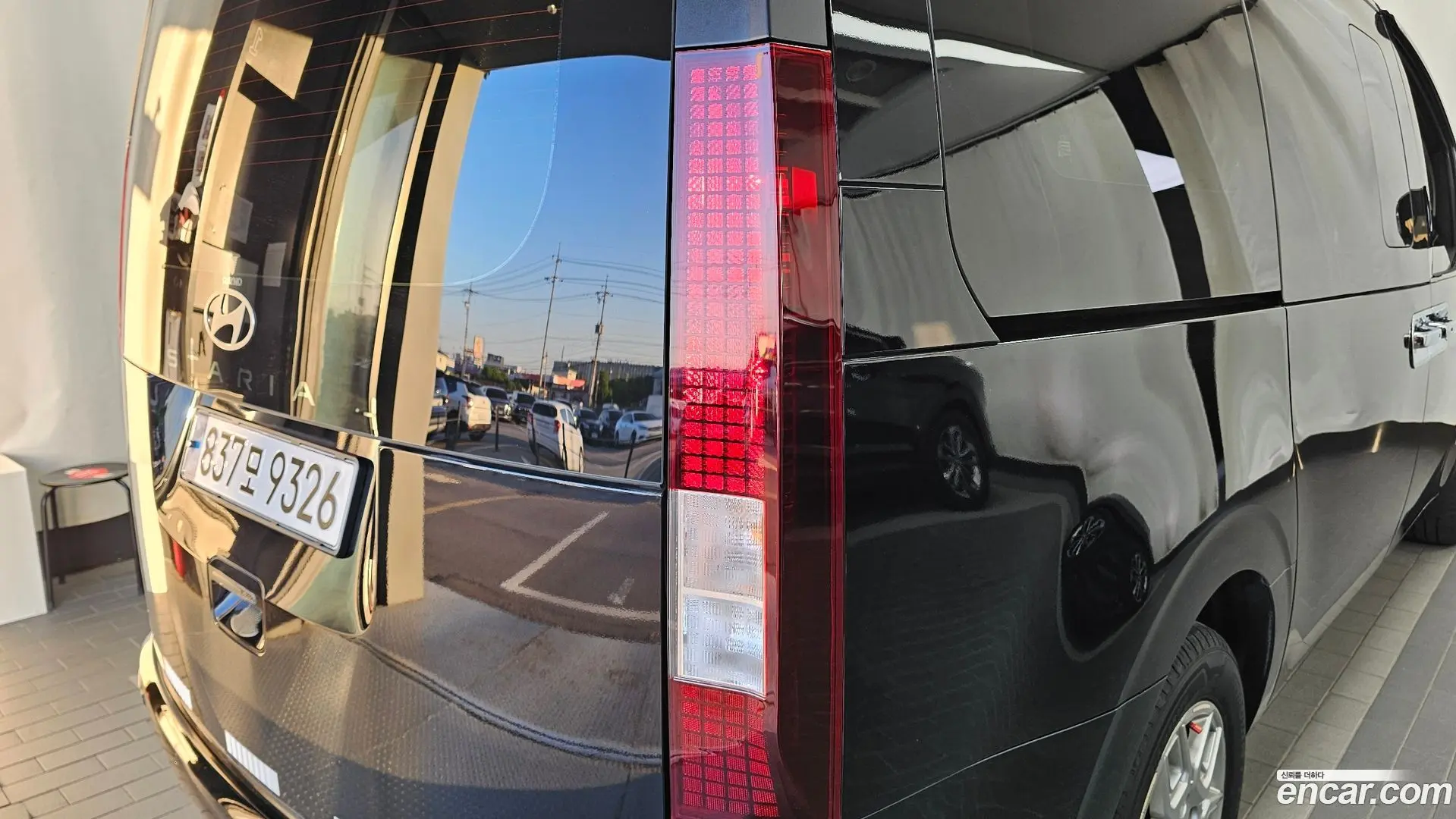 Hyundai Staria Cargo 5-Seater 2022