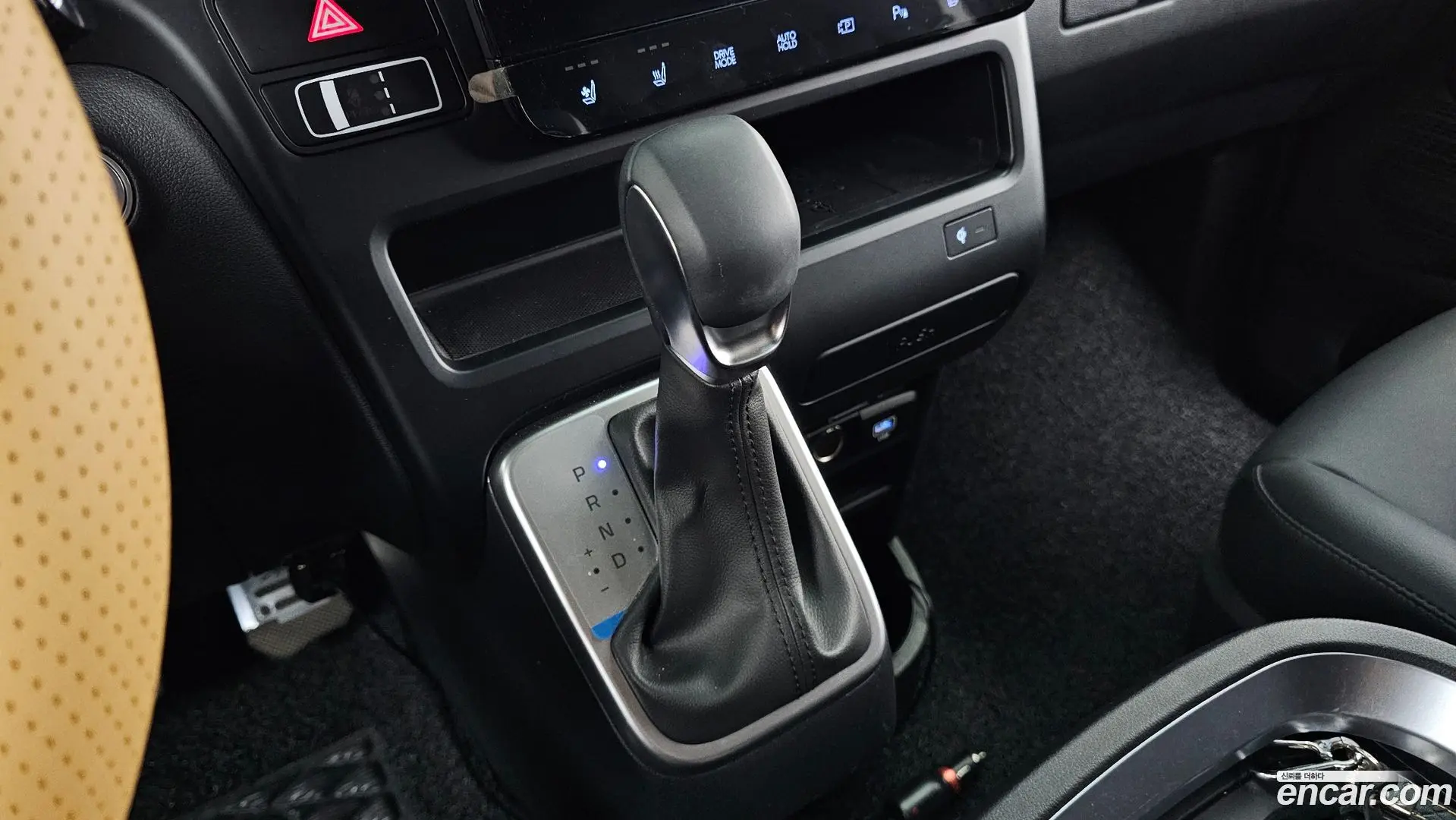 Hyundai Staria Cargo 5-Seater 2022