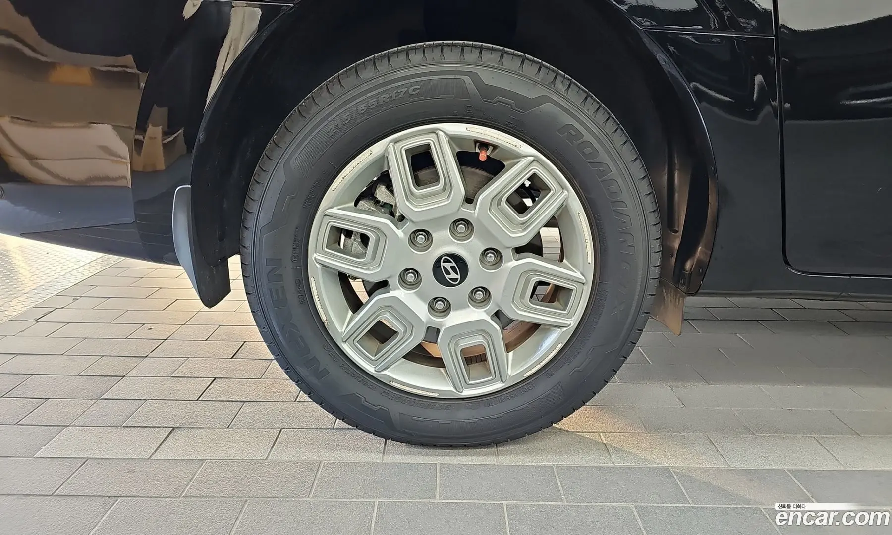 Hyundai Staria Cargo 5-Seater 2022