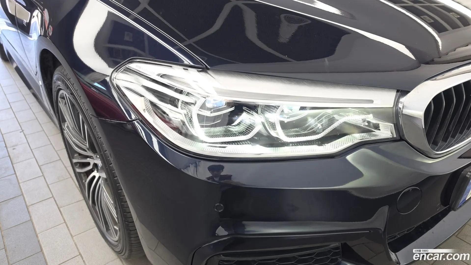 BMW 5-Series 520d xDrive M Sport Package Plus 2020